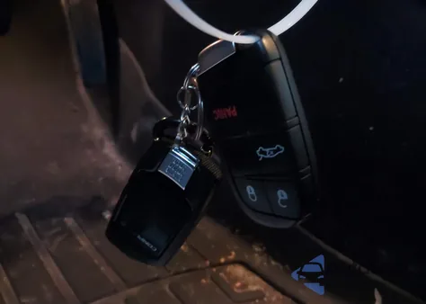 2022 Chrysler 300 Touring Awd из США, поврежденный, VIN 2C3CCARG1NH134582